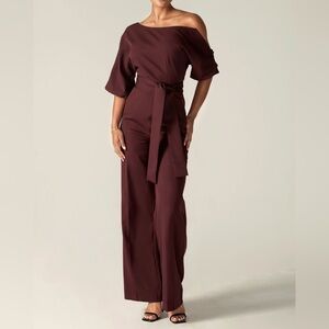 NWT Alieva Aliava Ana Off The Shoulder Belted Jumpsuit In Black Cherry Size XL